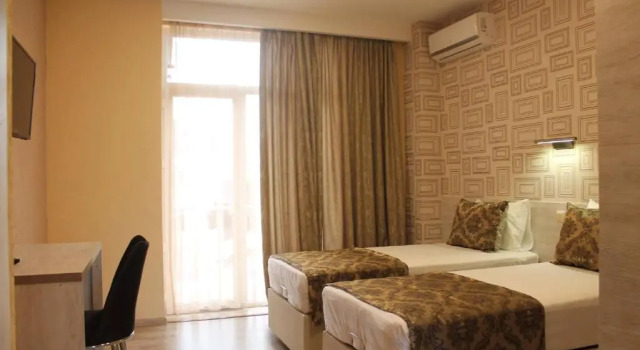 Двухместный номер Standard Hotel Elio Inn