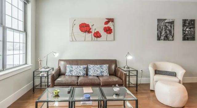Апартаменты Luxury c 1 комнатой с красивым видом из окна Seaport Signal Building by Vacasa