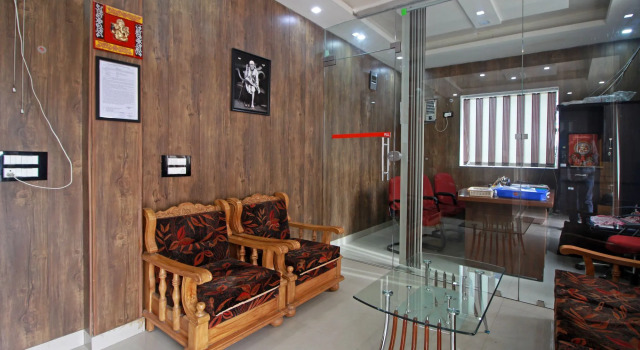 OYO 8232 Hotel KRB Paradise, Rezervovat Hotel Déhrádún Uttarakhand