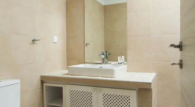 Апартаменты с балконом и с частичным видом на море Elpiniki Luxury Apartments