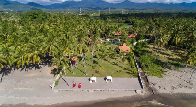 Вилла Diamond Beach Villa Lombok