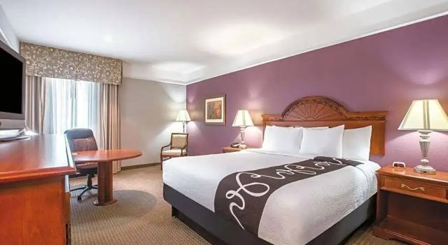 Двухместный номер Deluxe La Quinta Inn & Suites by Wyndham Gainesville