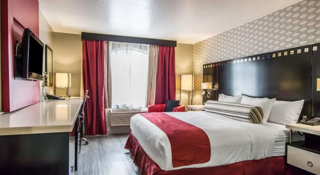 Номер Classic Tilt Hotel Universal-Hollywood, an AGA Collection Hotel