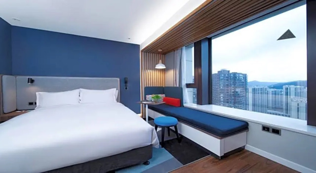 Трёхместный номер Standard Holiday Inn Express Zhoushan Dinghai by IHG