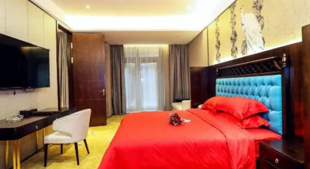 Люкс Mira Garden Hotel