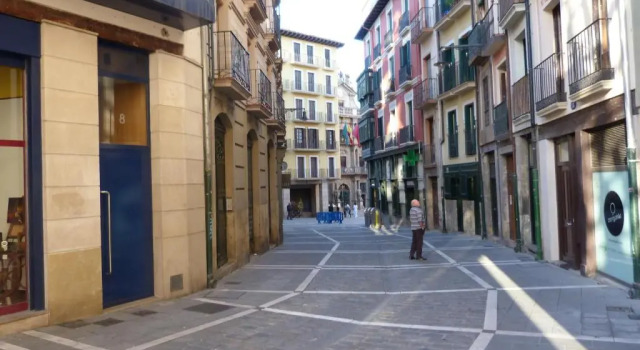 Apartamento Berria, Varaa Huoneisto Pamplona Navarre, lähellä Navarra Museum