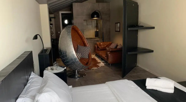 Полулюкс Deluxe Neko Boutique Hotel