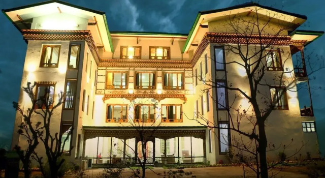 Tsherim Resort