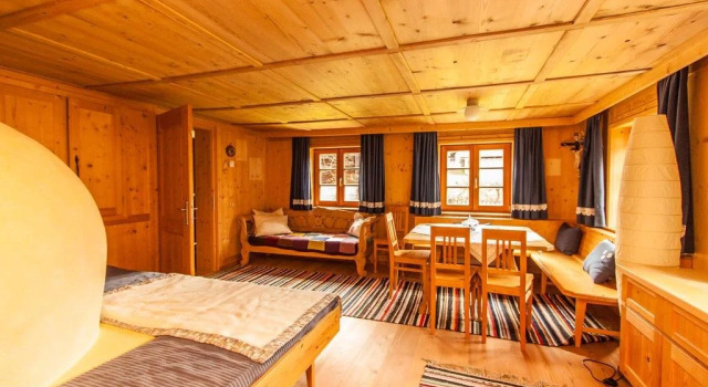 Pepi's Landhaus, Rezerwuj Dom wakacyjny Hotele w Tyrol z parkingiem, Parking