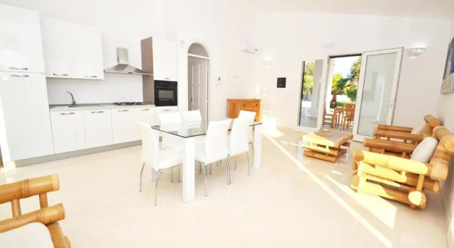 Villa Paradiso, Book Villa Villas in Taviano, Villa