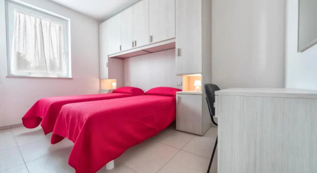 Apartments Giuliana, Забронировать Апартаменты/квартира Отели Бардолино с парковкой, рядом с The Olive Oil Museum, Парковка