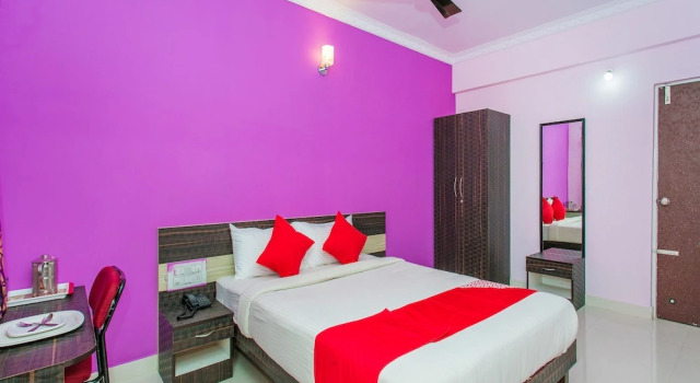 OYO 16842 Brahma Inn, Забронировать Отель Бангалор штат Карнатака, рядом с Indian Institute of Management Bangalore