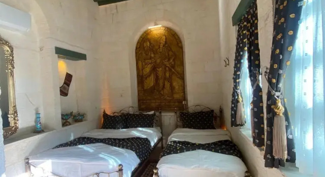 Трёхместный номер Deluxe с видом на внутренний двор Liora Hotel