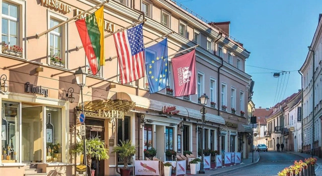 Отель и ресторан IMPERIAL (бывший Ramada), Забронировать Отель Отели Вильнюса с завтраком, рядом с Костел Святой Анны, Завтраки