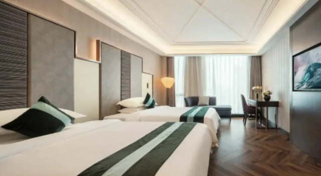 Номер Deluxe Отель ZhongJian-Jinjiang Metropolo Chengdu Chunxi Road Tai Koo Li