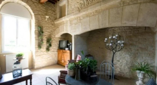 Hôtellerie de Malet Aveyron, Buchen Sie Hotel Saint-Come-d'Olt Aveyron