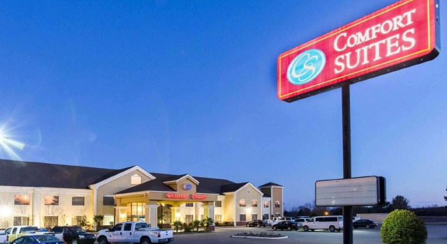 Четырёхместный номер Standard Comfort Suites Idabel