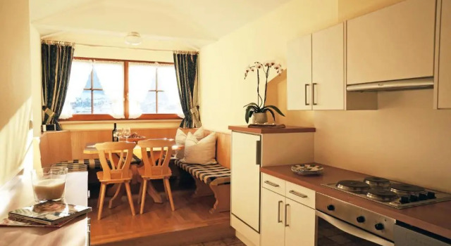 Апартаменты с 2 комнатами с балконом Aparthotel Landhaus St. Joseph