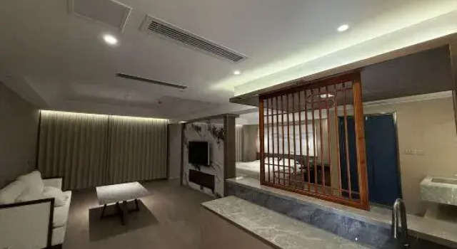 Двухместный люкс Business Meirengu Hotel