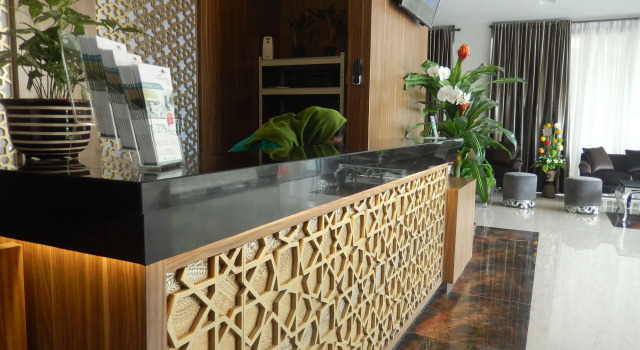 Grand Amira Hotel