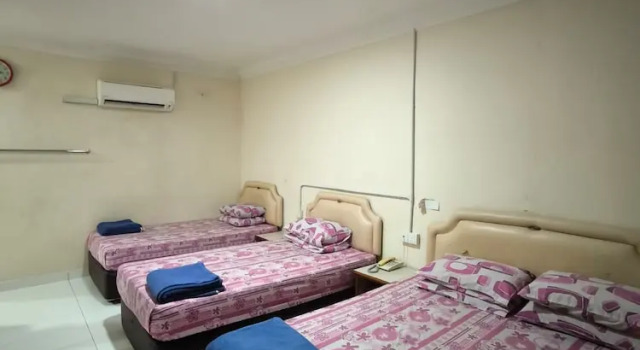 Люкс OYO 90895 Hotel Ikia