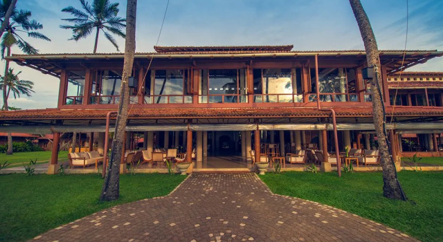 Ranweli Holiday Village, Забронировать Курортный отель Отели Вайккал с бассейном, Бассейн
