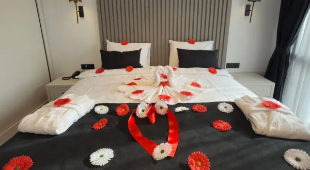 Ck Konaklama, Rezerwuj Hostel Hotele w East Anatolia Region z parkingiem, Parking