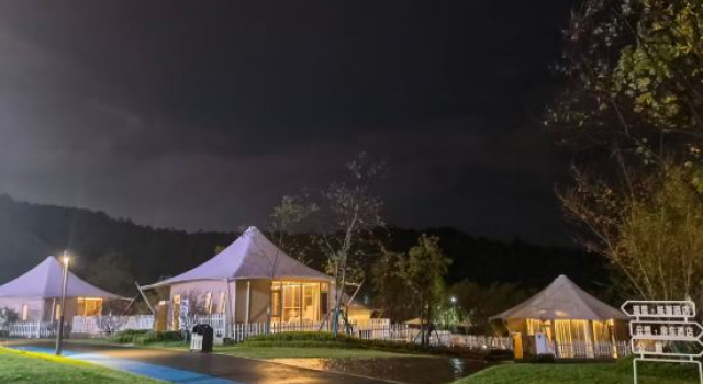 ZHUOSHE hotel, Rezerwuj Hotel Chuxiong Yunnan