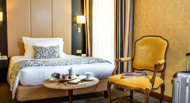 Одноместный номер Classic Savoy Hotel
