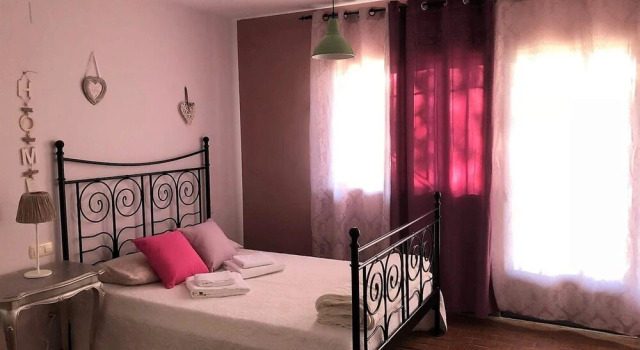 Villa With 5 Bedrooms in Maello, With Private Pool and Enclosed Garden, Book Villa Hoteller i Castile and Leon med pool, Swimmingpool