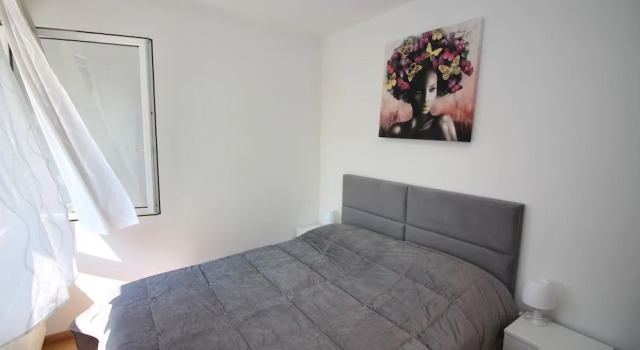 Santi Apartment Few Min From Lake, Забронировать Апартаменты/квартира Отели Лугано с парковкой, рядом с Спортивный комплекс «Pista La Resega», Парковка