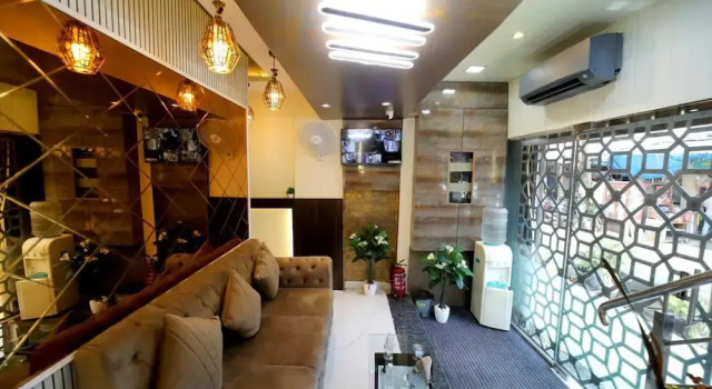 N.M. Hotel, Забронировать Отель Отели штата Махараштры 3 звезды, 3*