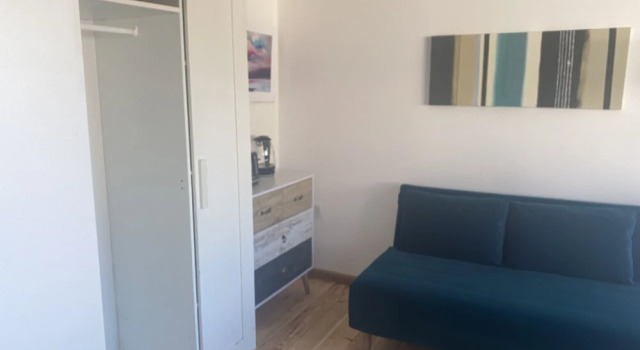 Beautiful 1-bed Studio in Porthcawl Near Beach, Забронировать Дом для отпуска Порткол Гламорган