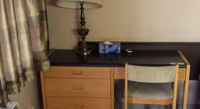 Parkwood Motor Inn, Book Hotel Hoteller i Sundre med parkering, Parkering