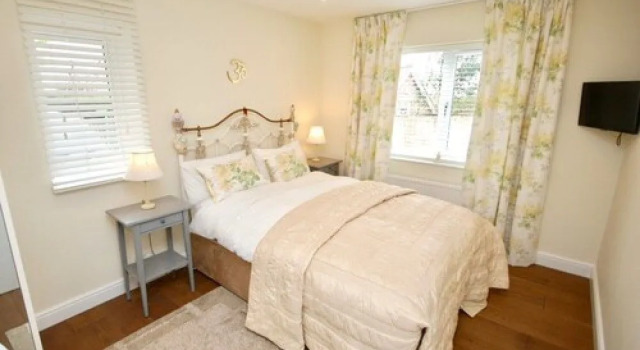 Chestnuts Bed & Breakfast