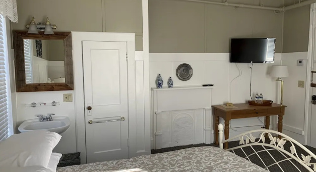 Standard Doppel Zimmer mit Gartenblick Woodbridge Inn & Tavern