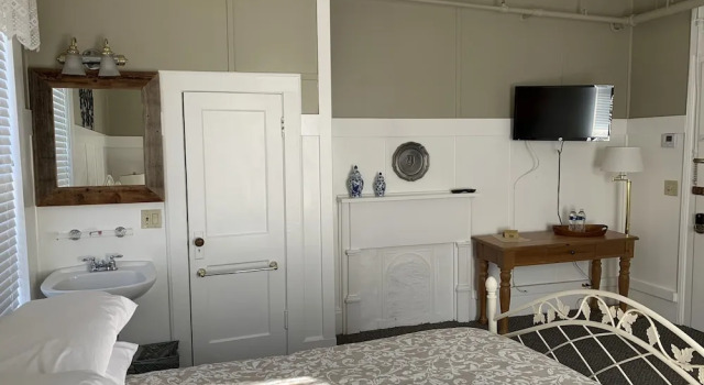 Standard Doppel Zimmer mit Gartenblick Woodbridge Inn & Tavern