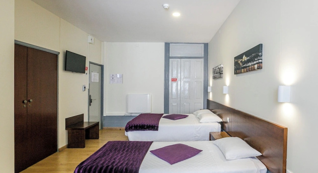 Трёхместный номер Standard с видом на город Hotel Estoril Porto