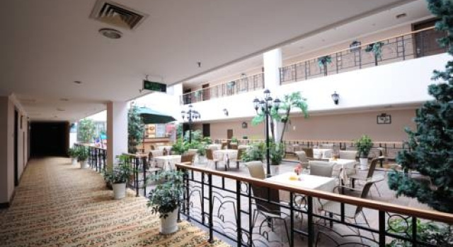 Li Jing Hotel Guilin, Забронировать Отель Отели Гуйлинь с парковкой, рядом с Пагоды Солнца и Луны, Парковка