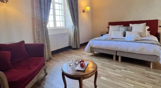 Номер Deluxe Hotel Restaurant Relais Royal