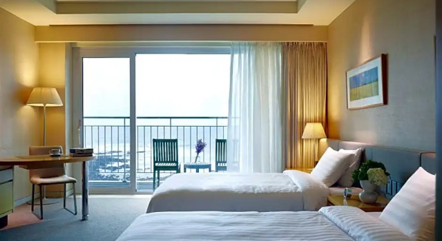 Номер Executive Haevichi Hotel and Resort Jeju