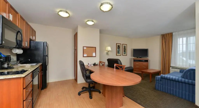 Двухместный номер Standard Candlewood Suites Chambersburg by IHG