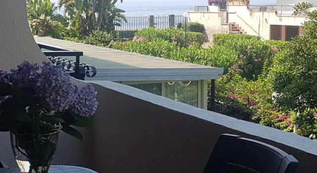Апартаменты с видом на море Appartamento I Puritani on the beach