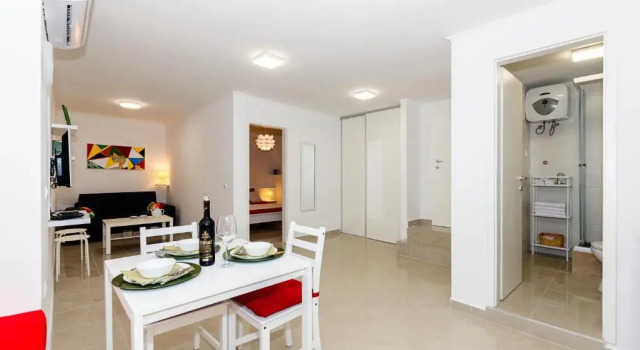 Апартаменты Deluxe Luxury Apartments A&A-old town