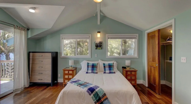 Paradise Ocean View 2 Bedroom Home by RedAwning