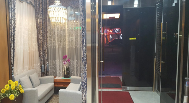 Aliba Hotel, Забронировать Отель Jeju City Чеджу, рядом с Спортивный комплекс Чеджу
