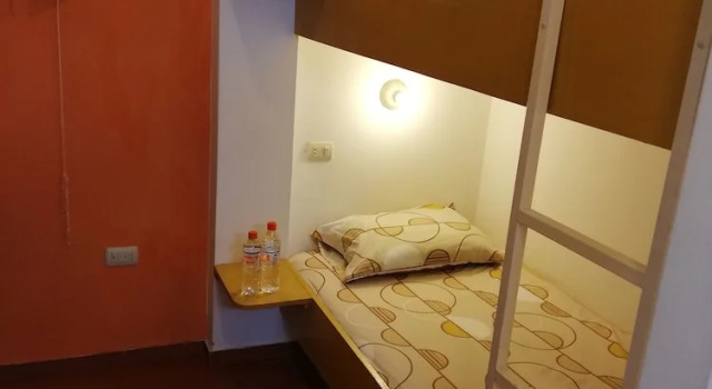Семейный люкс с 2 комнатами с балконом и с красивым видом из окна Suites El Mirador