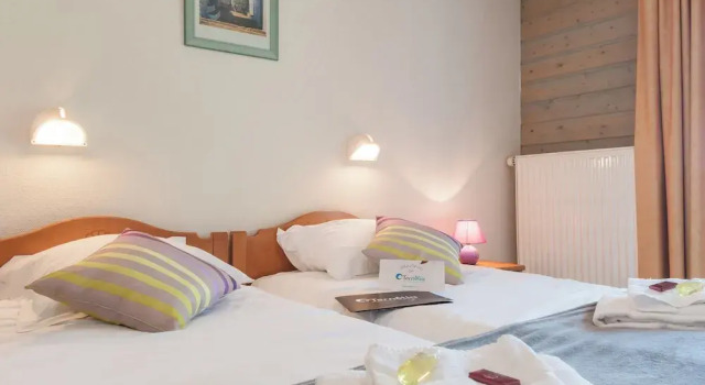 L'Eau Vive, Book Hotel Lescheraines 