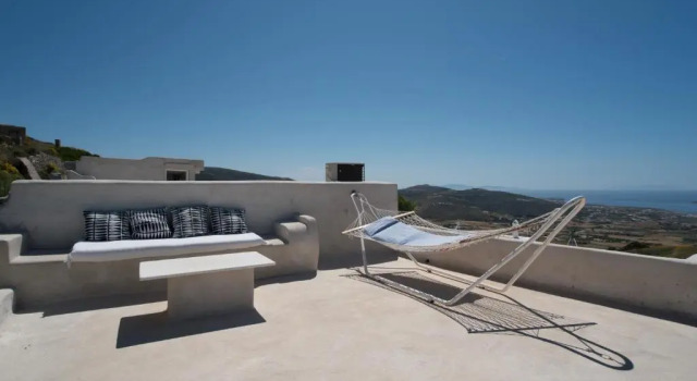 Коттедж "Votsalaki" Sea View studio in Paros