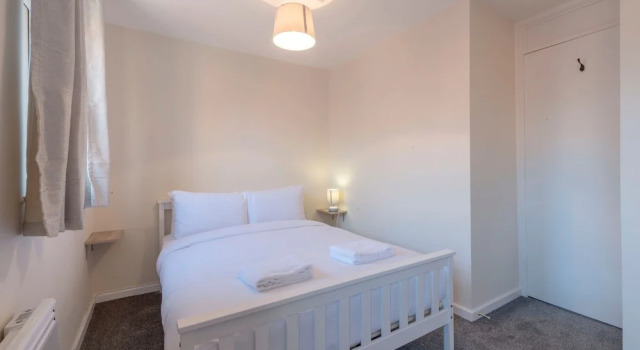3 Bedroom Flat in Northern Quarter Manchester, Забронировать Отель Манчестер Большой Манчестер, рядом с Район Гей-виллидж в Манчестере